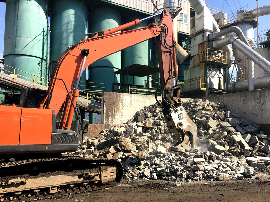 廃材受け入れの様子